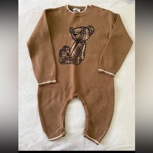 Burberry Tan Bear Knit Kids Footie